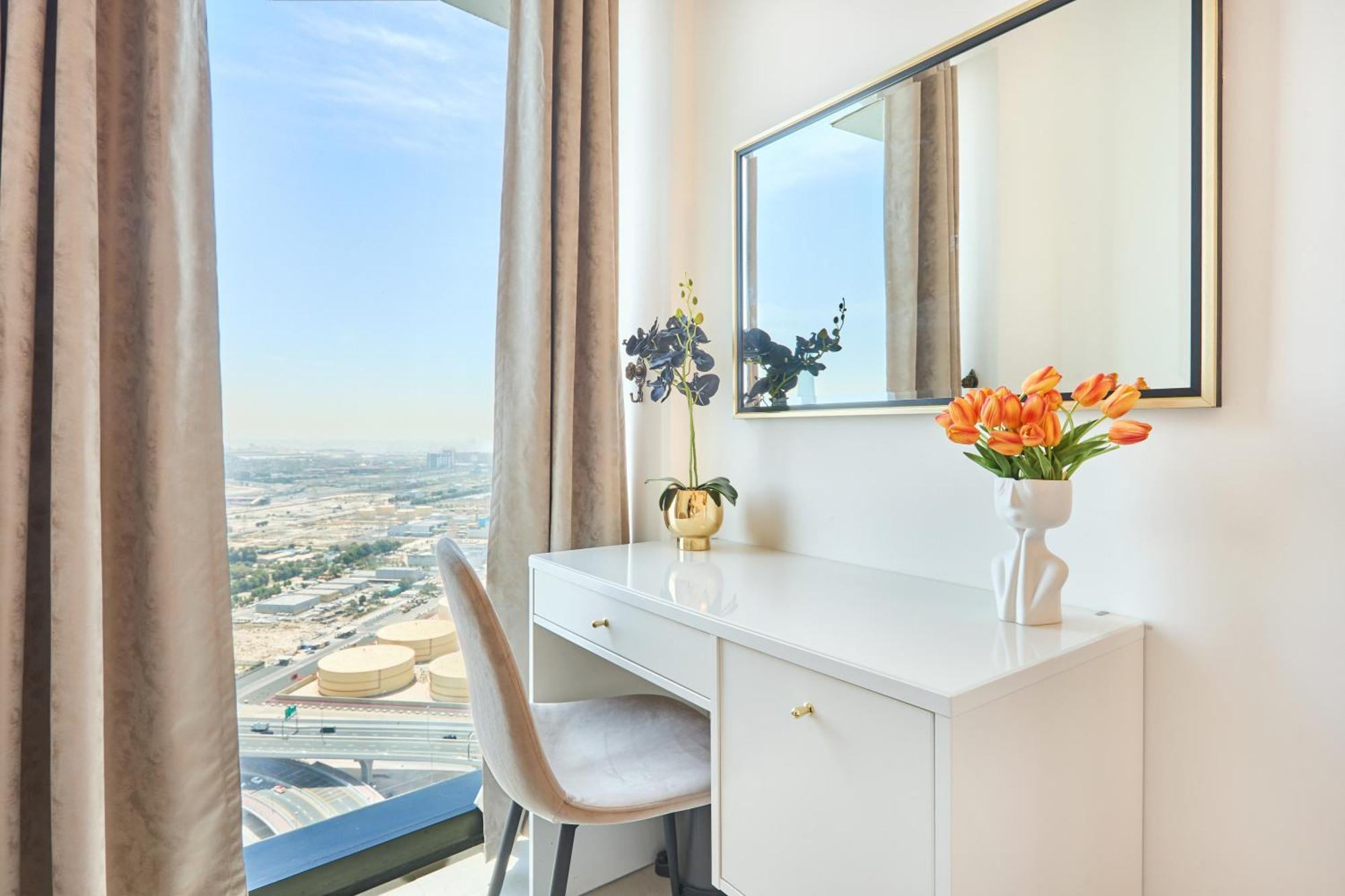 Apartment Premium 1br At Address - Ocean View & Private Access!